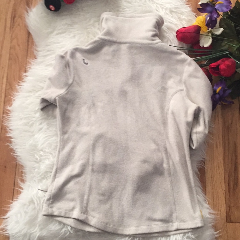 🌺fleece jacket🌺 - Picture 3 of 3